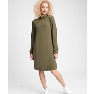 🆕 NWT XS GAP Softspun Turtleneck Dress